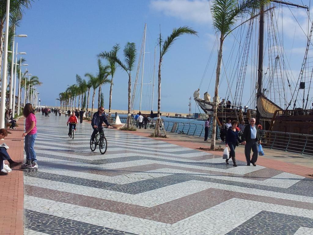 Con Vistas Al Mediterraneo Playa de Gandia Екстер'єр фото